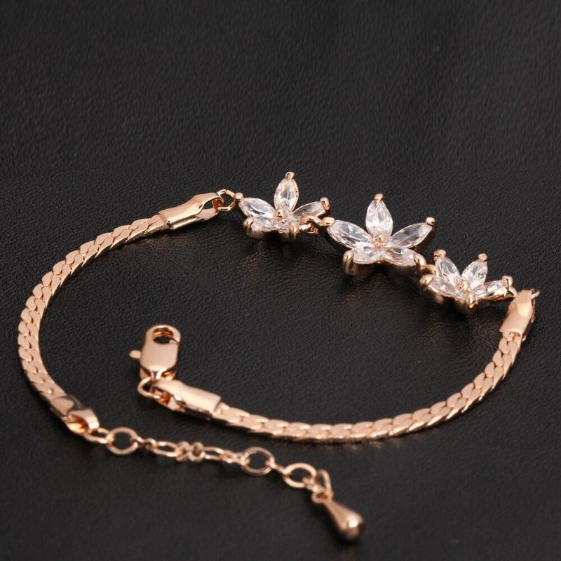 Elegant Flowers Bracelet & Earrings Set