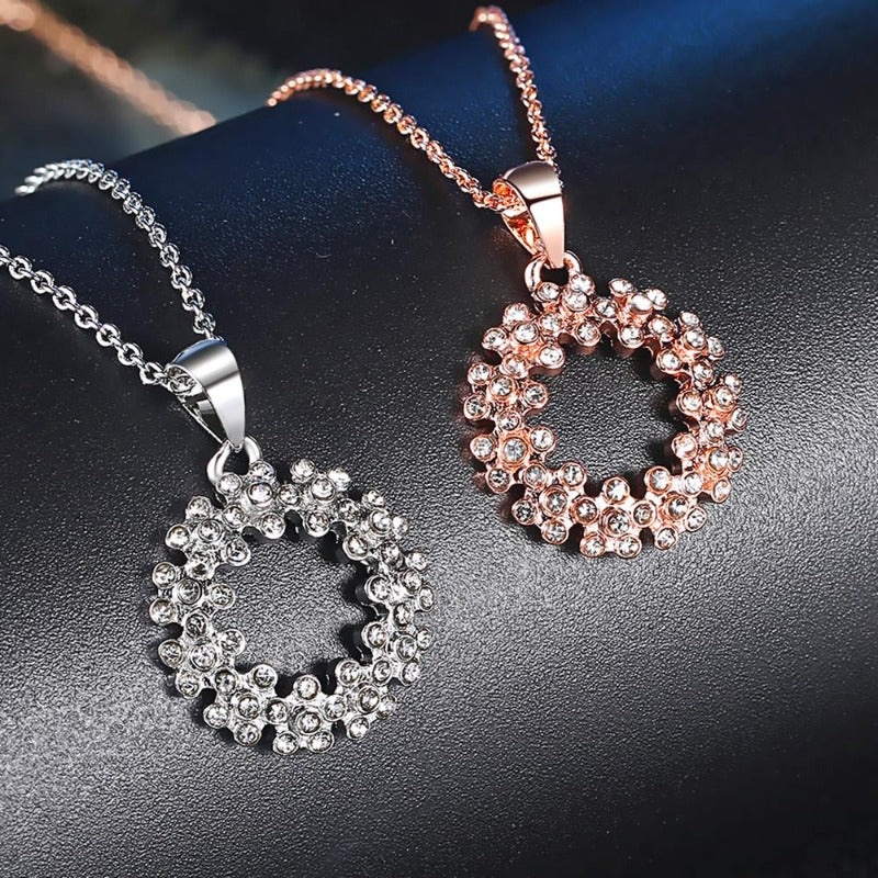 Elegant Flower Zirconia Necklace